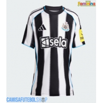 Camisa de time de futebol Newcastle United Joe Willock #28 Replicas 1º Equipamento Feminina 2025-26 Manga Curta